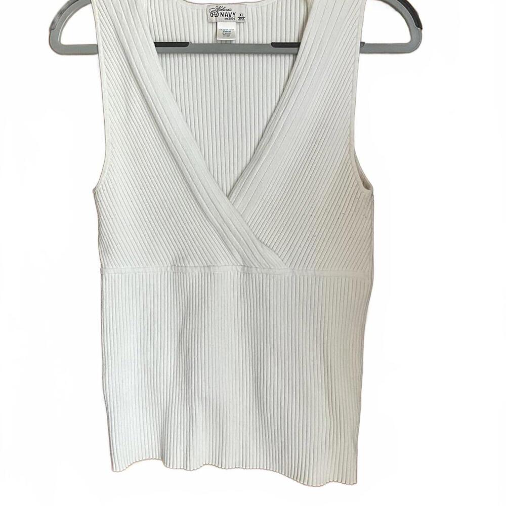 Old Navy Ribbed V neck Top Y2K
